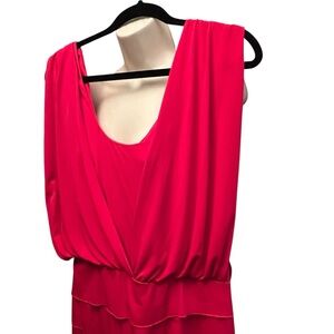 Laundry by Shelli Segal size 12 
Red sleeveless midi dress perfect for wedding